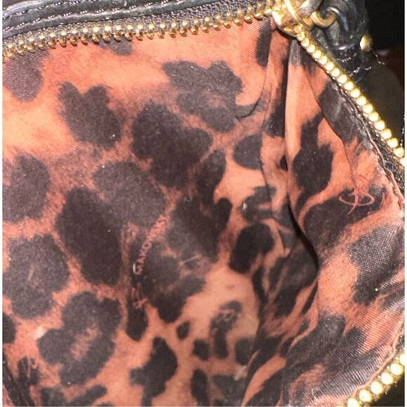 VINTAGE Women B Makowsky Black Leather Crossbody Purse Magnet Flap Gusset Pocket - Picture 9 of 14